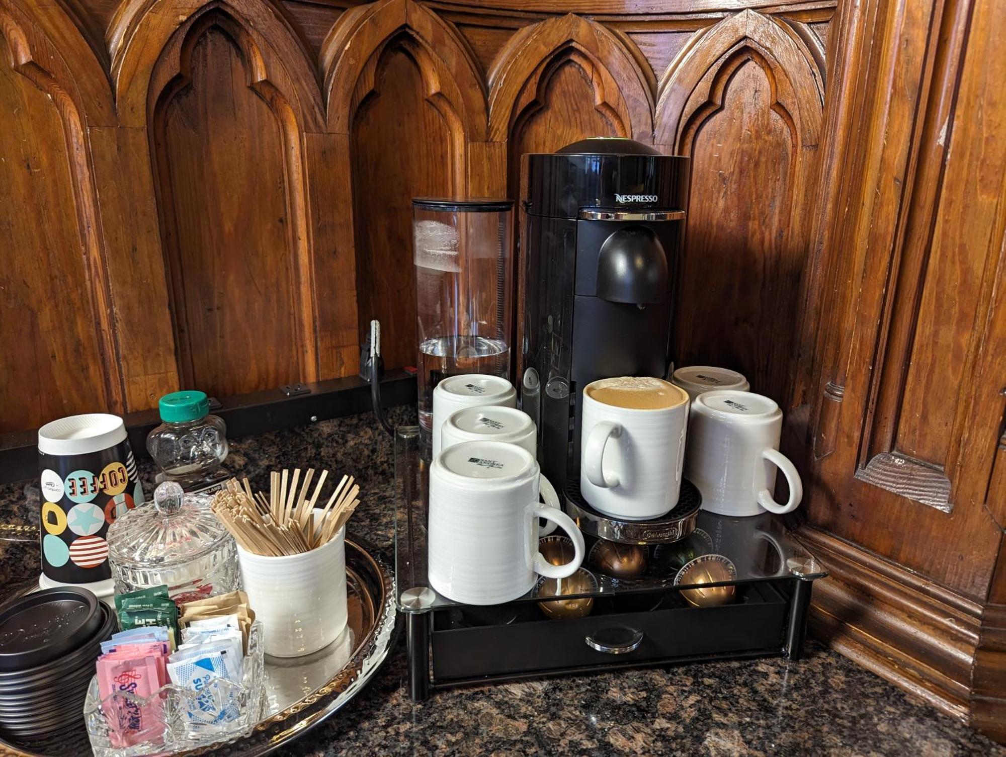 Clifton Heights Gothic Heights Inn מראה חיצוני תמונה